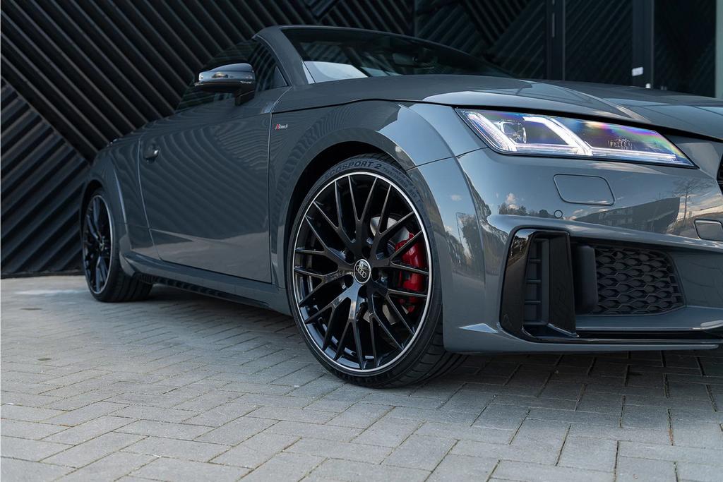 Audi TT Roadster 40TFSI 3X S-Line COMPETITION FACELIFT MODEL, TT, Zwart, Leder, 1335 kg