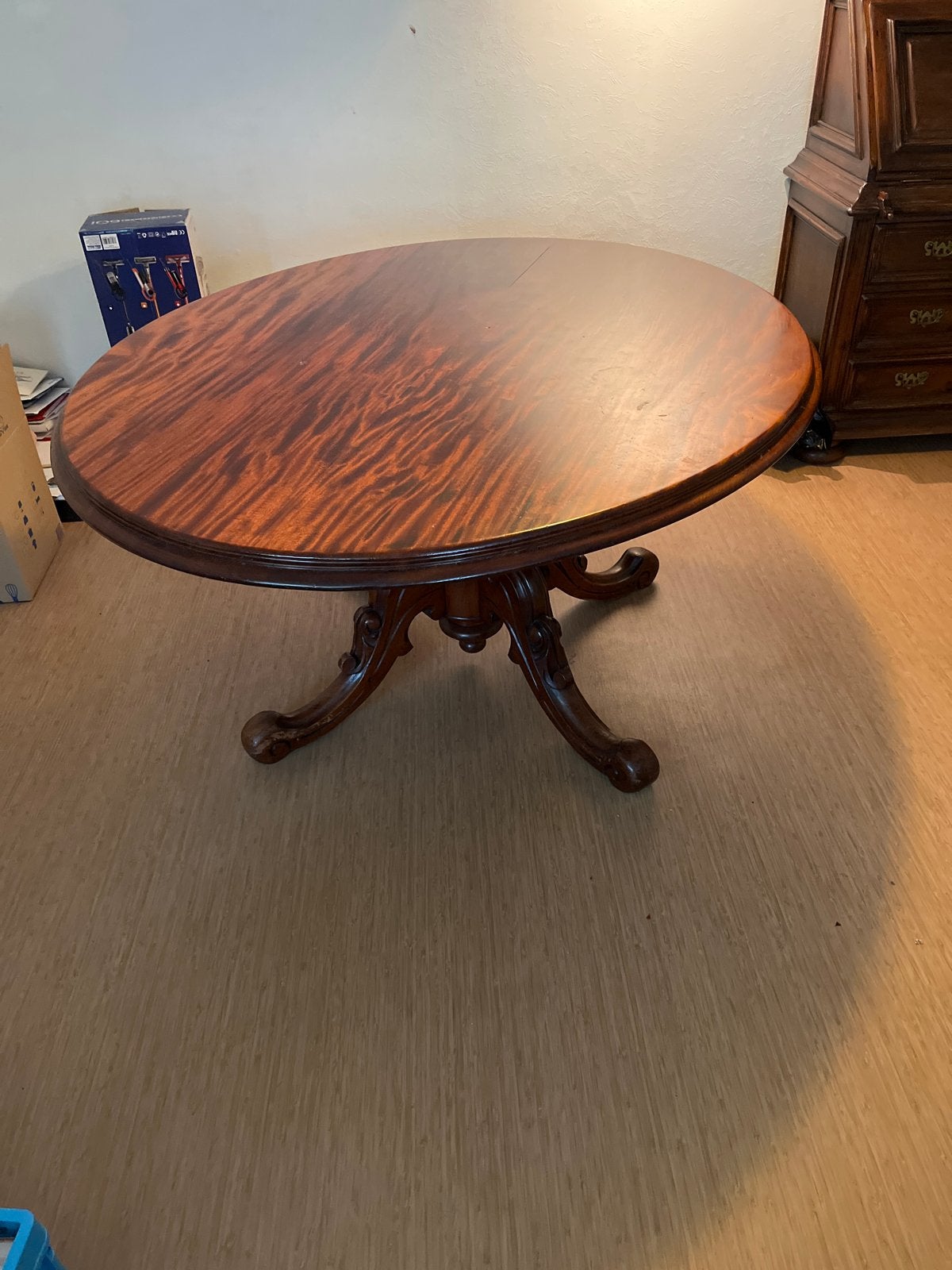 Antieke Mahonie Eettafel - Ovaal met Gedraaide Poot, Ophalen