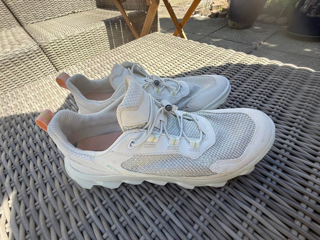 Ecco 42 sneaker, Wit, Ophalen of Verzenden, Sneakers of Gympen, Zo goed als nieuw