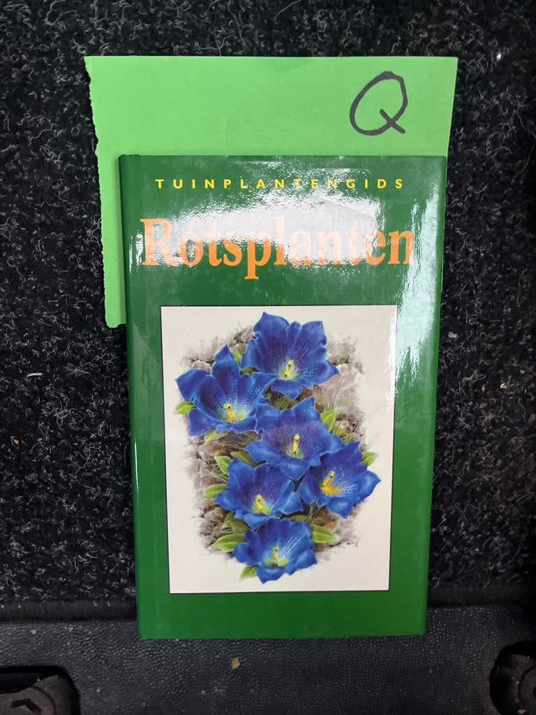 Tuinplantengids Rotsplanten - Handig naslagwerk, Ophalen of Verzenden, Zo goed als nieuw, Tuinieren en Tuinplanten