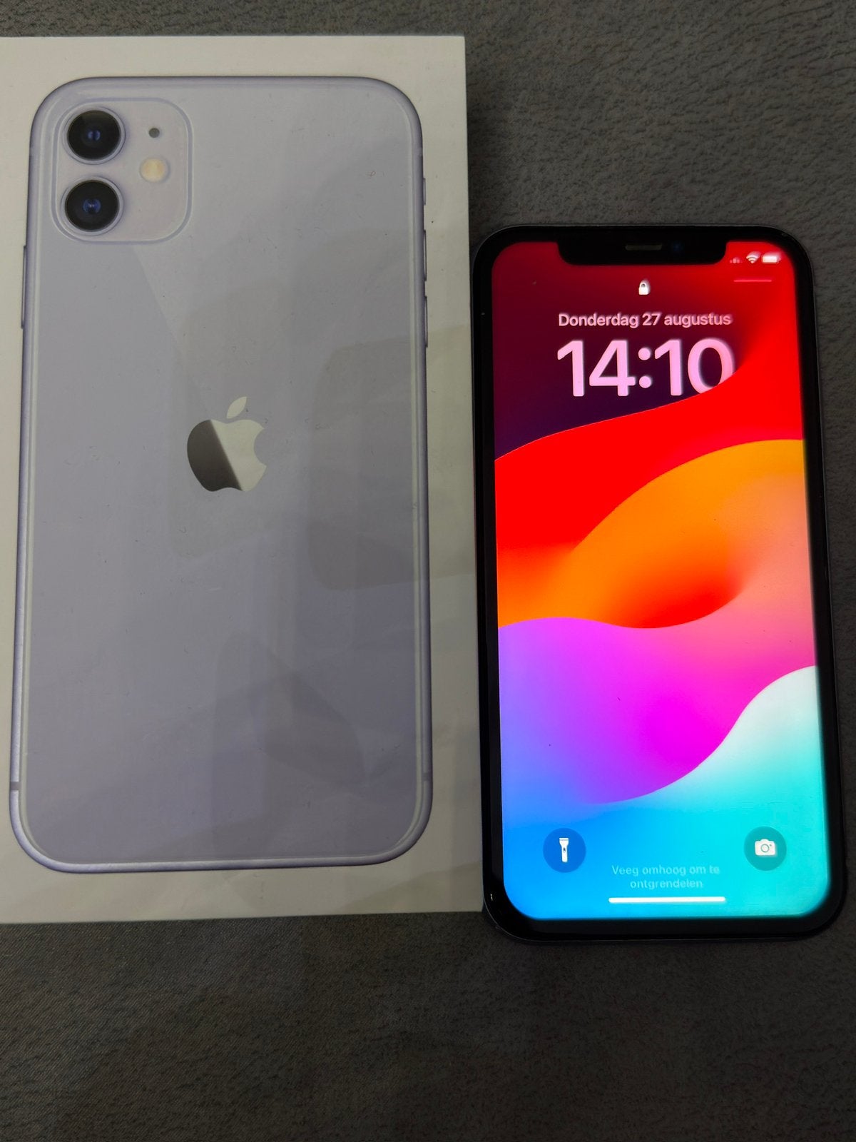 iPhone 11, Paars, Zo goed als nieuw, 64 GB, 85 %