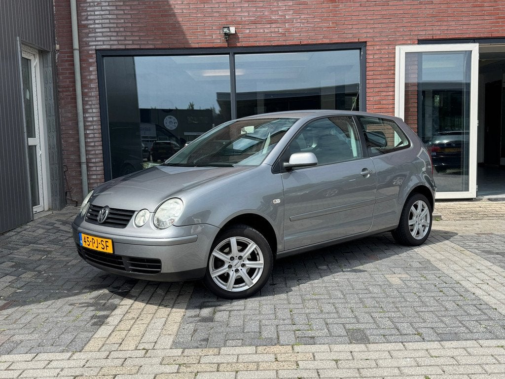 Volkswagen Polo 1.4-16V Athene | NWE APK | Cruise | Clima |, Auto's, Volkswagen, Voorwielaandrijving, Stof, Zwart, 4 cilinders