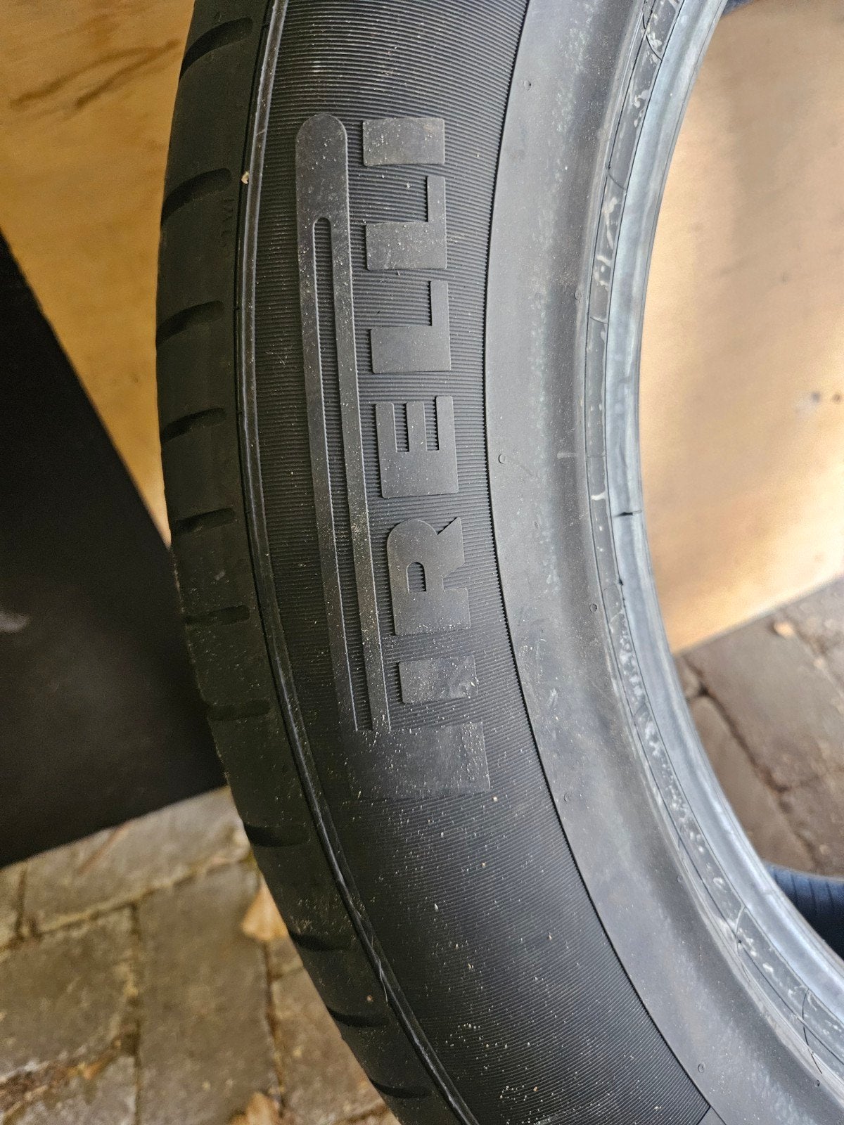 Pirelli P Zero Autoband 275/50 R20 113W (DOT 4525), Auto diversen, Ophalen