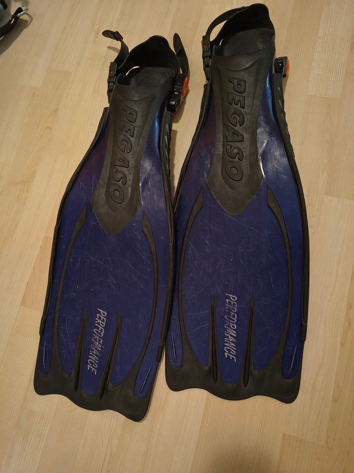 Pegaso Performance vinnen L-XL, Watersport en Boten, Duiken, Ophalen, Gebruikt, Zwem- of Duikvliezen