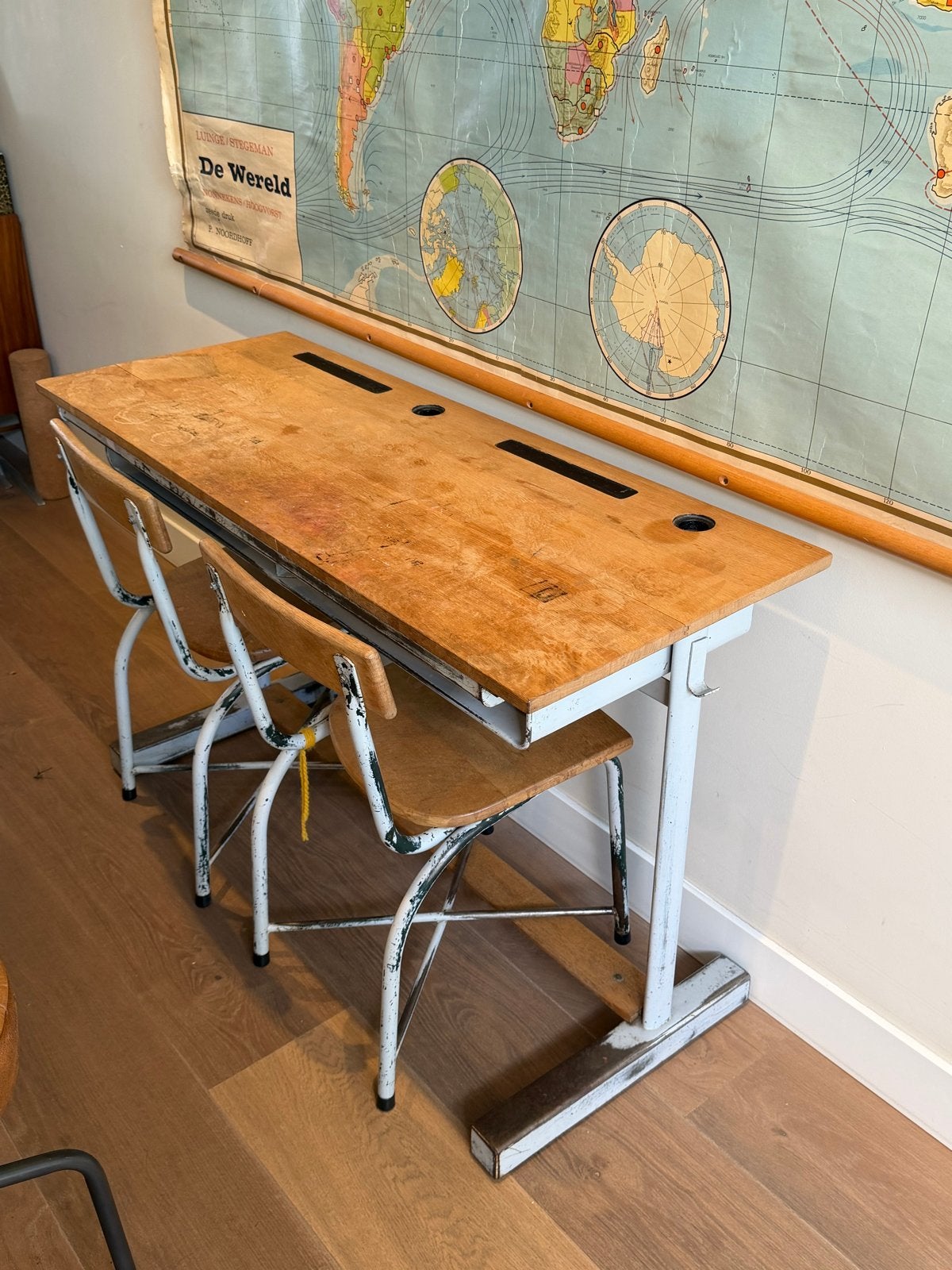 Vintage schoolbank met twee stoelen, Antiek en Kunst, Ophalen