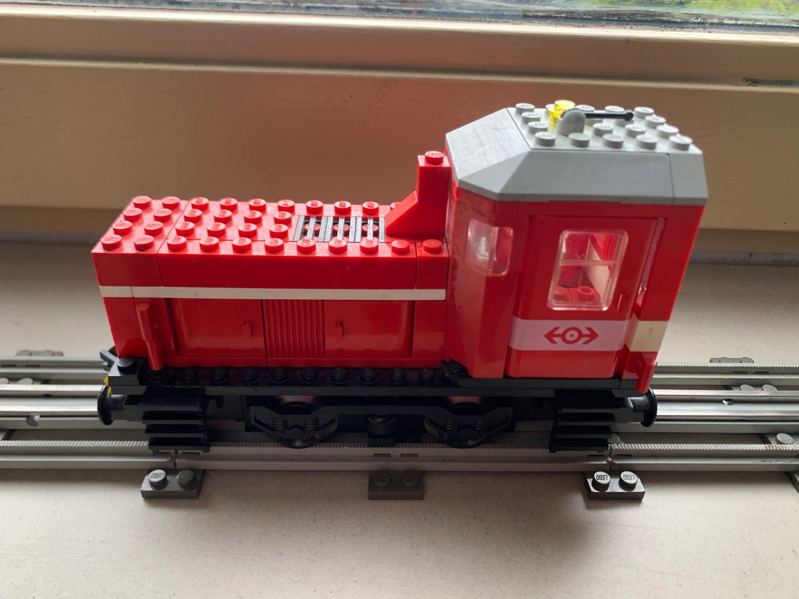 Lego 9 volt Diesellocomotief uit set 4563 met BB, Kinderen en Baby's, Ophalen, Overige thema's, Lego, Overige typen