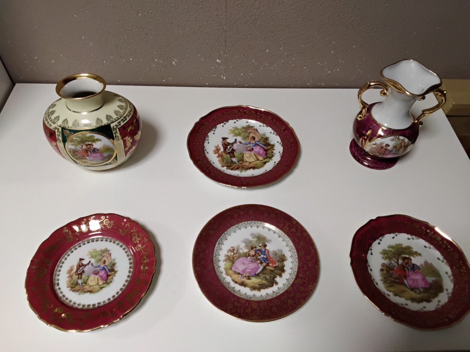Antieke decoratieve vazen en borden set groot formaat, Ophalen