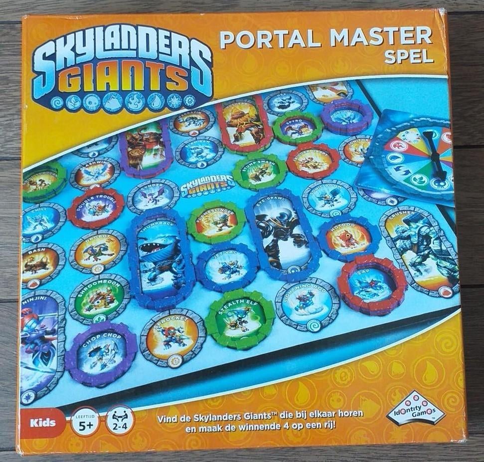 Skylanders Giants Portal Master spel, bordspel, Een of twee spelers, Ophalen of Verzenden, Zo goed als nieuw, Identity Games