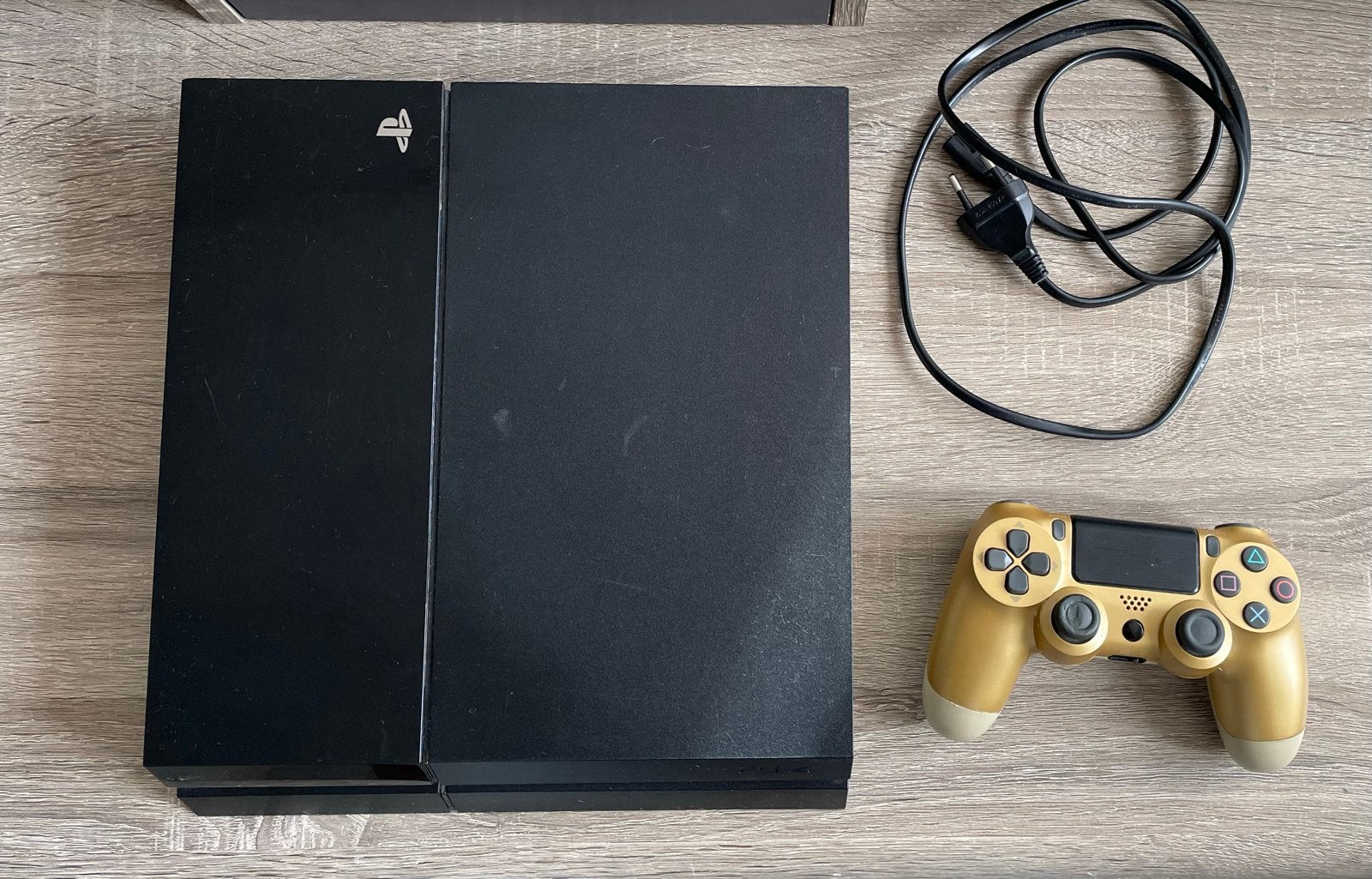 Sony PlayStation 4 met controller, Spelcomputers en Games, Spelcomputers | Sony PlayStation 4, Ophalen, Met 1 controller, Original