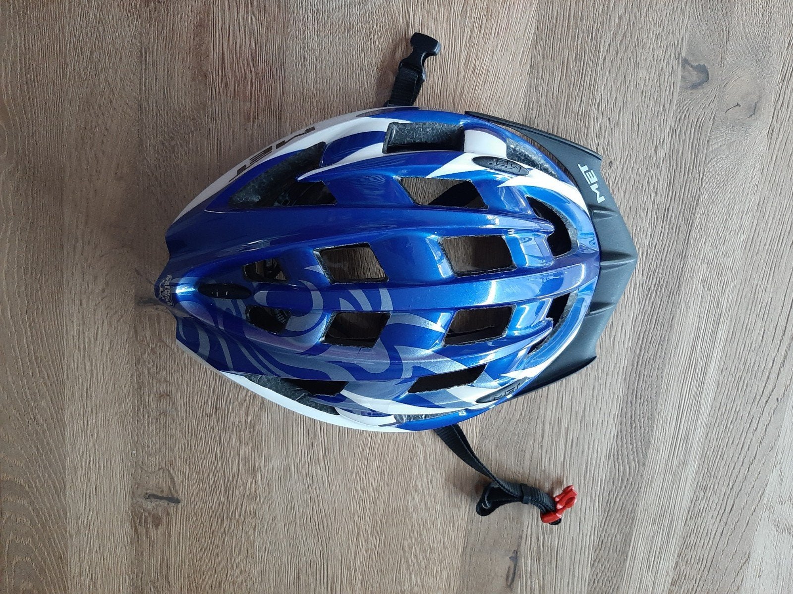 MET Formula Fietshelm - Blauw/Wit - Uni-size 54-61 cm, Gebruikt, Overige maten, Ophalen of Verzenden, MET