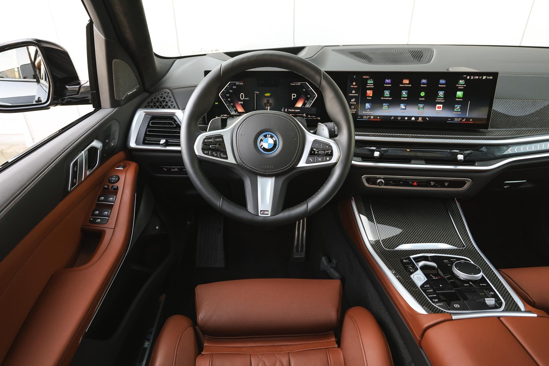 BMW X5 xDrive50e High Executive M Sport Automaat / Panoramad, Dealer onderhouden, Gebruikt, 2395 kg, Met garantie (alle)