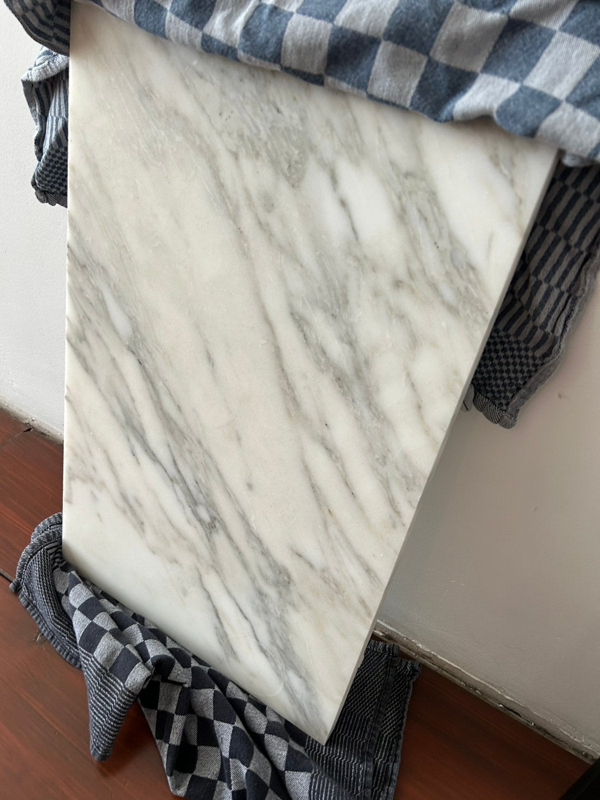 Marmer, Ophalen, 60 cm of meer, Zo goed als nieuw, Minder dan 5 m²