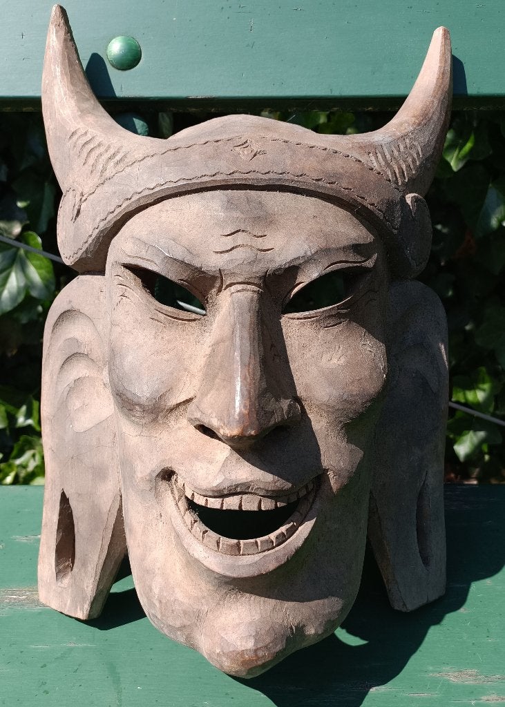 Antiek houten hand gesneden masker INDONESIE 20e eeuw, Hout, 40 cm, Bruin, Ophalen of Verzenden