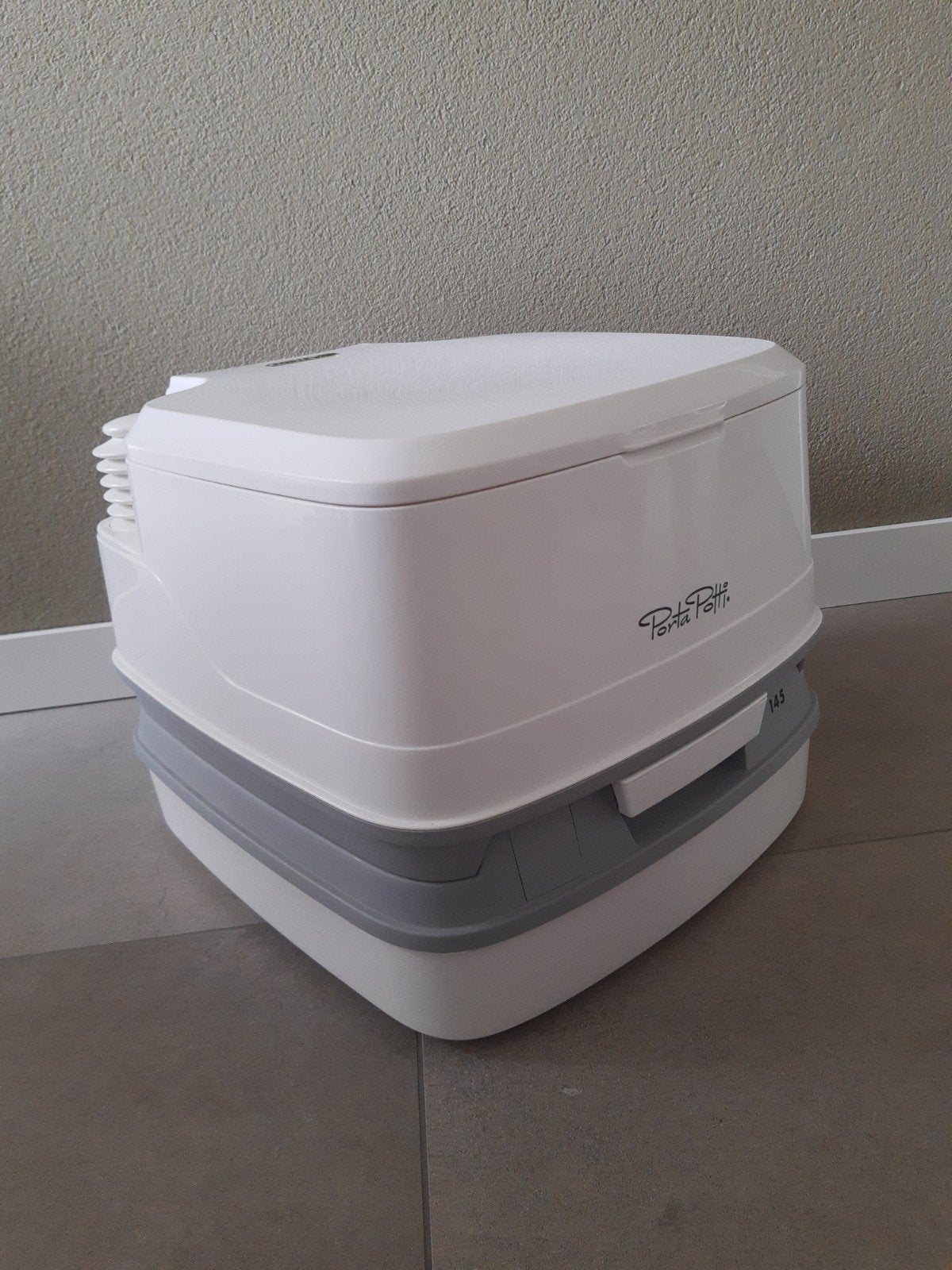 Porta Potti 145 nieuwstaat!, Caravans en Kamperen, Kampeeraccessoires, Ophalen, Zo goed als nieuw