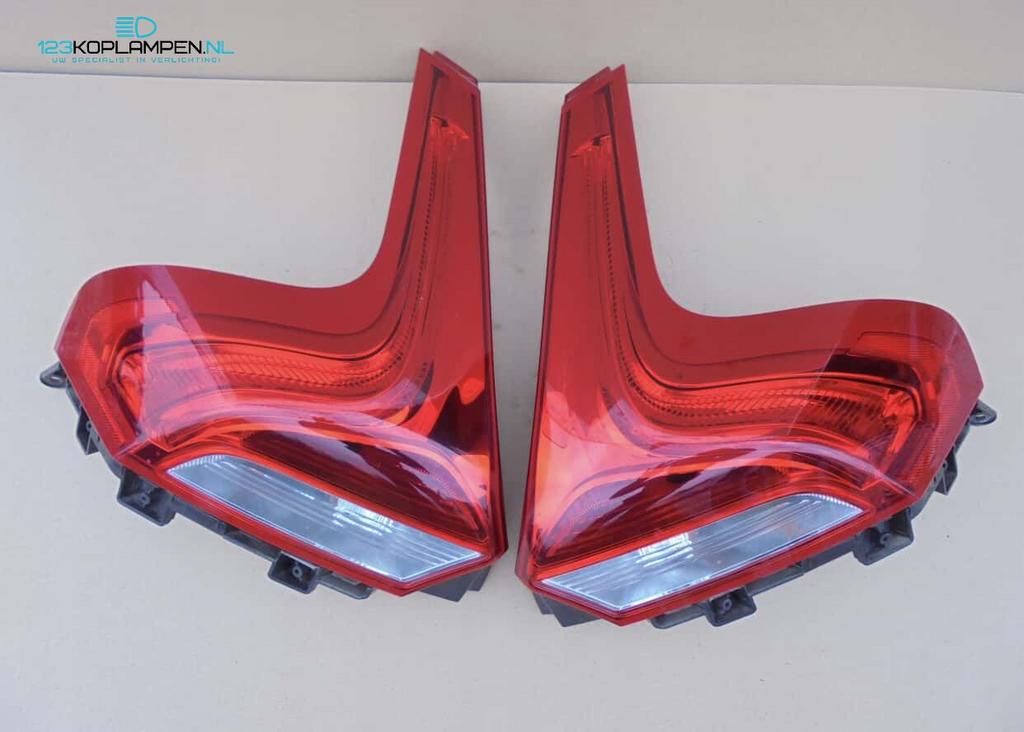 Volvo V40 XC40 achterlichten achterlicht, Ophalen, Gebruikt, -, -