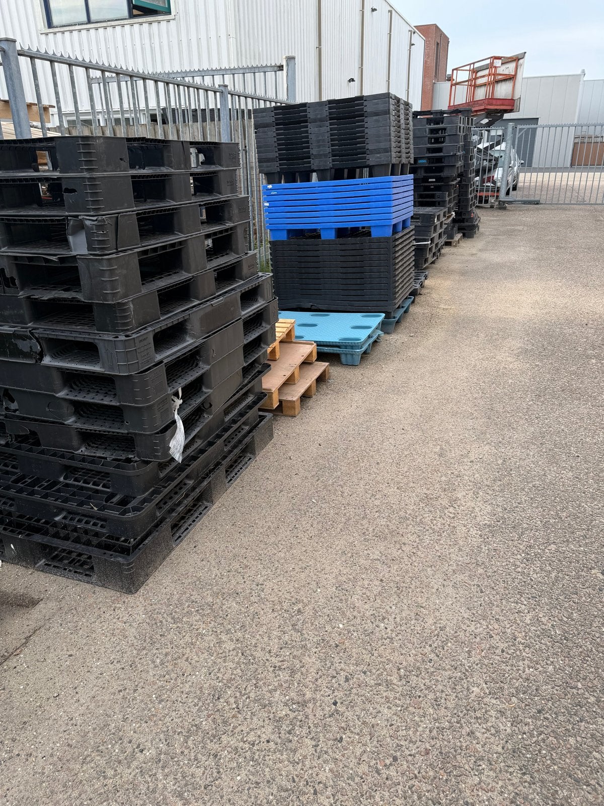 Blokpallets en euro maat pallets - Diverse maten, Ophalen