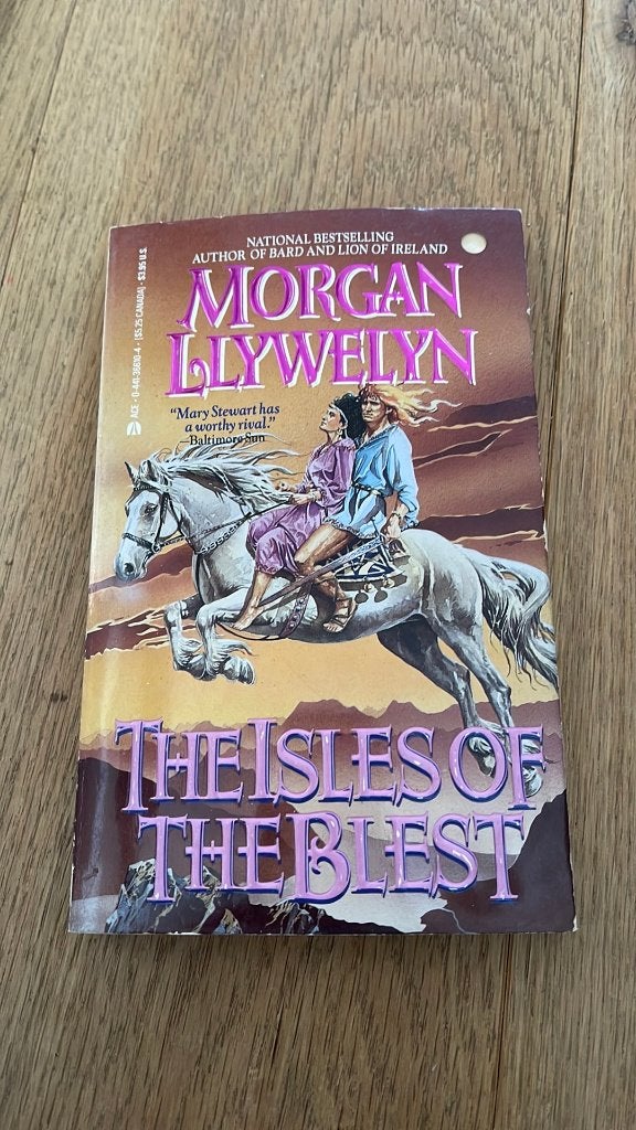 Morgan Llywelyn: The isles of the Blest Engelstalig boek, Ophalen of Verzenden, Gelezen
