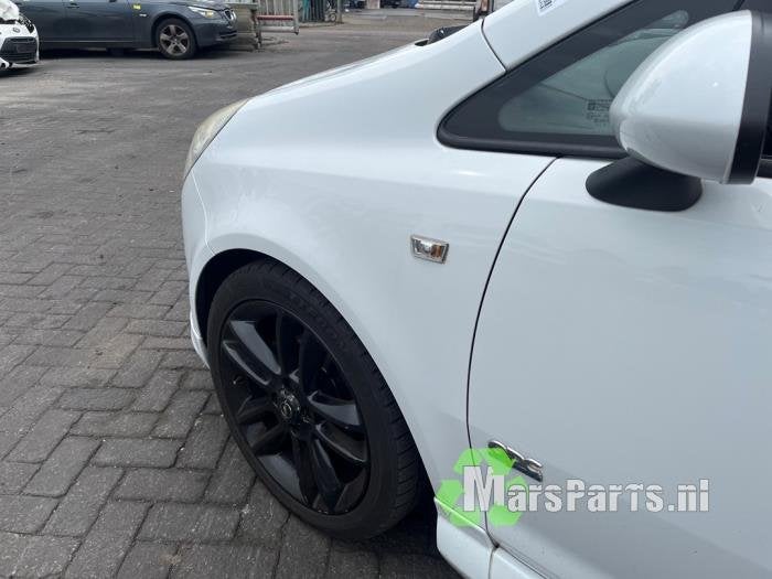 Scherm links-voor van een Opel Corsa, Gebruikt, -, -, Opel