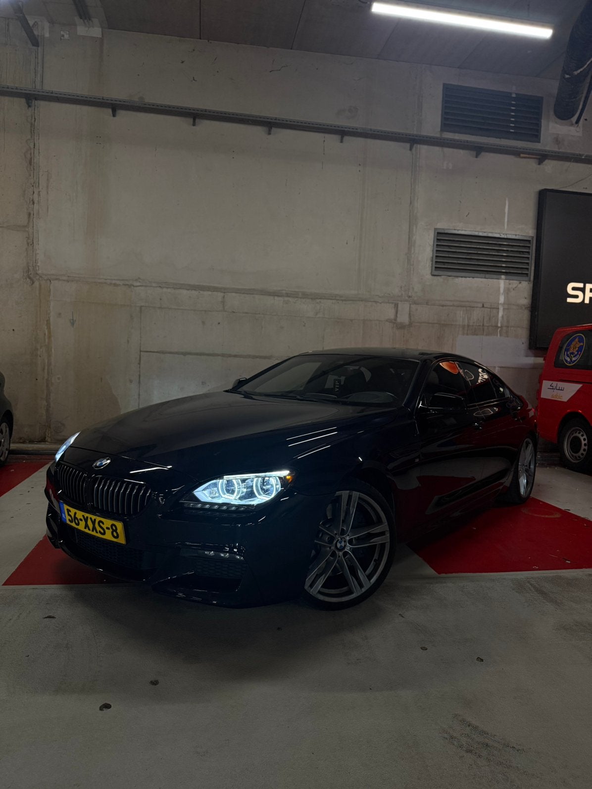 BMW 650i Xdrive 450PK NEW MOTOR NL AUTO, Auto's, BMW, Automaat, 6-Serie Gran Coupé, 4395 cc, Zwart