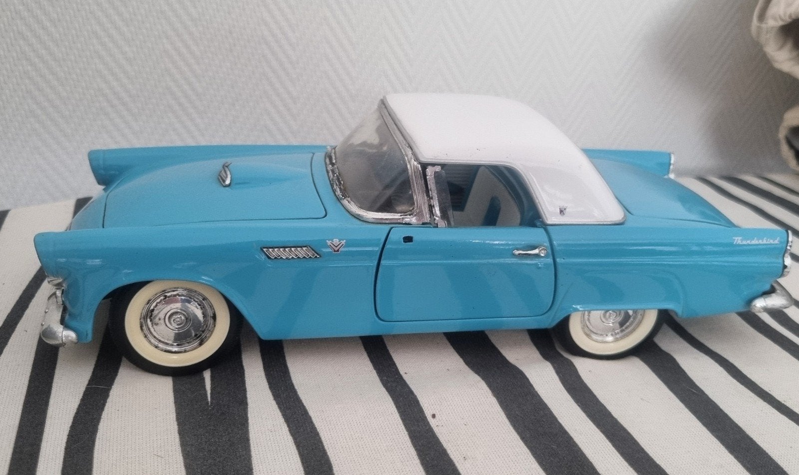 Majorette Ford Thunderbird 1955 - Blauw - 25 cm, Ophalen of Verzenden, Gebruikt, Auto, Overige merken