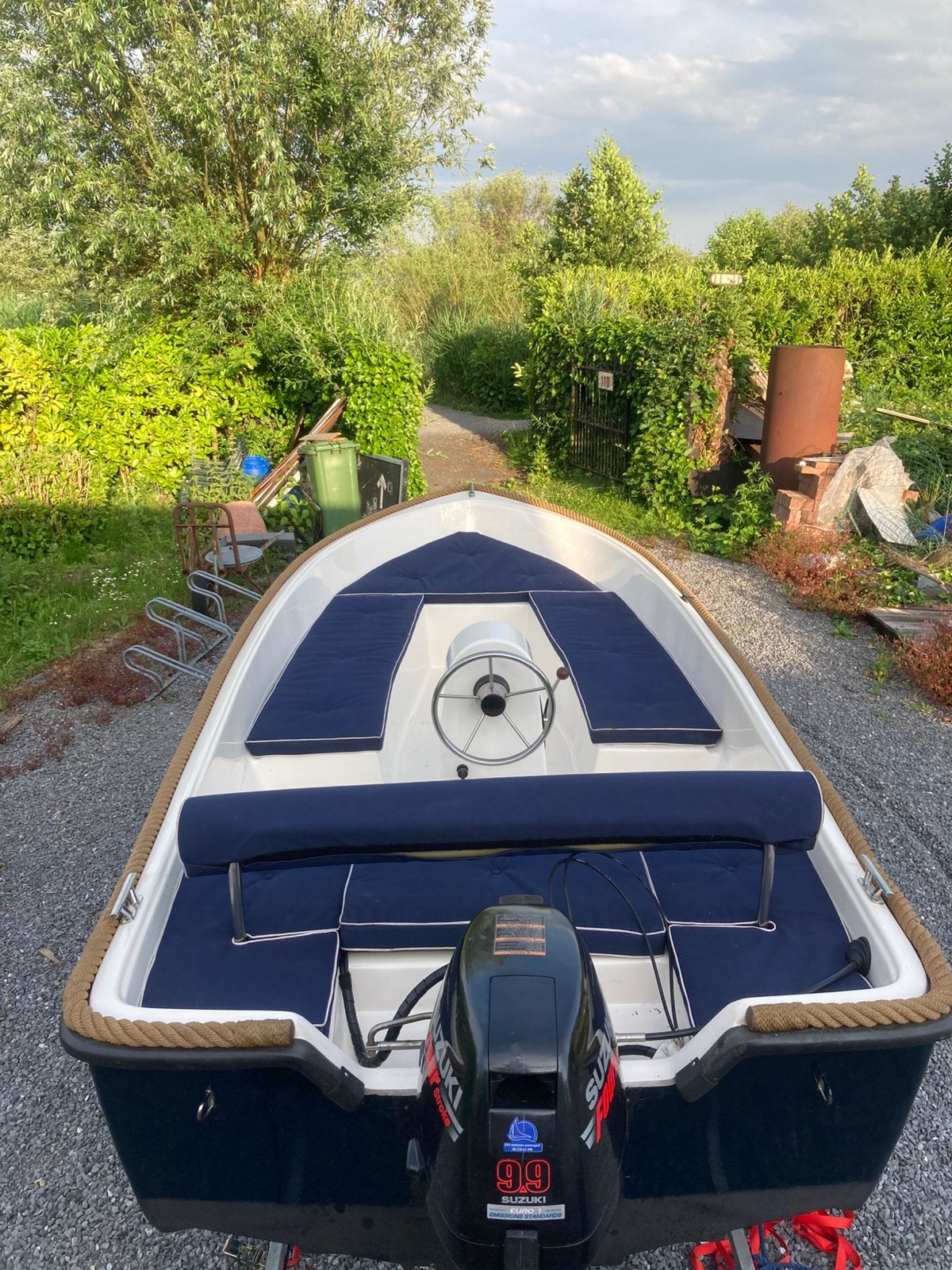 Zo goed als nieuwe sloep met Pega trailer, Benzine, Buitenboordmotor, Sloep, Ophalen of Verzenden