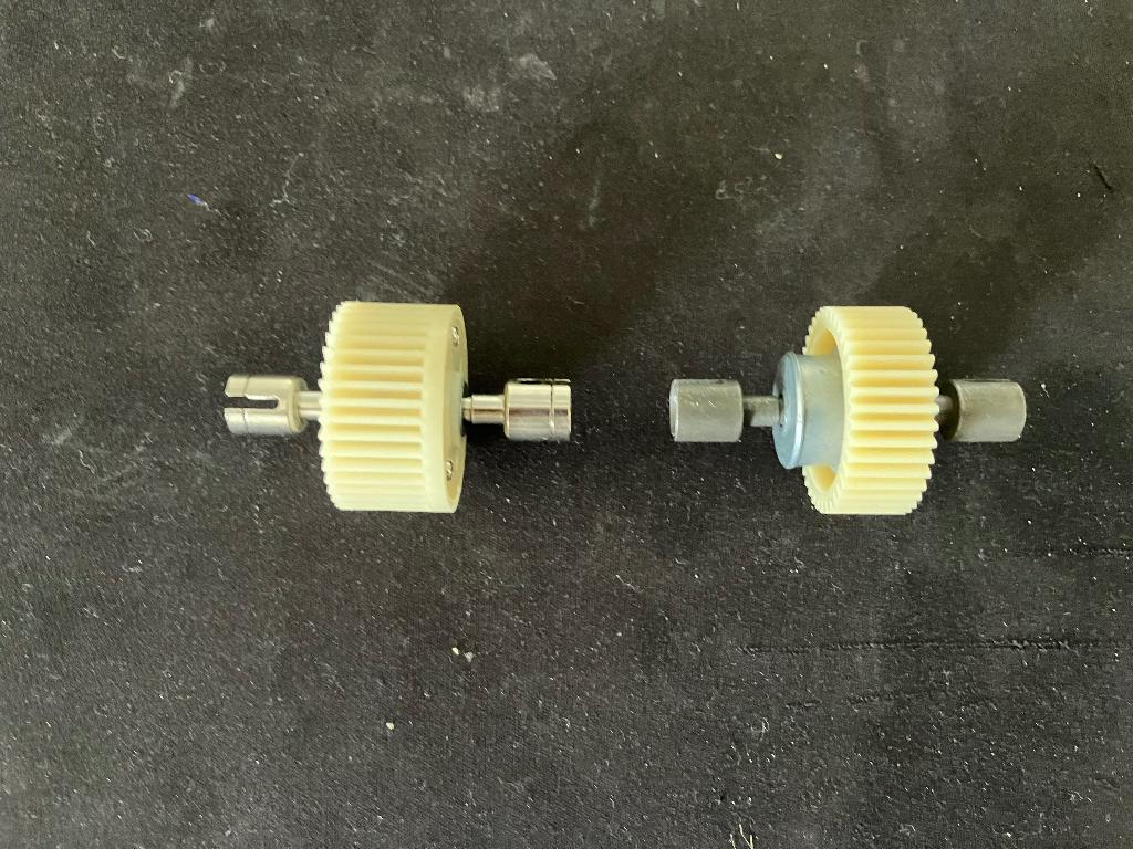 Voor en achter Diff voor Tamiya TA01/02 Chassis, Elektro, Ophalen of Verzenden, Zo goed als nieuw, Schaal 1:10