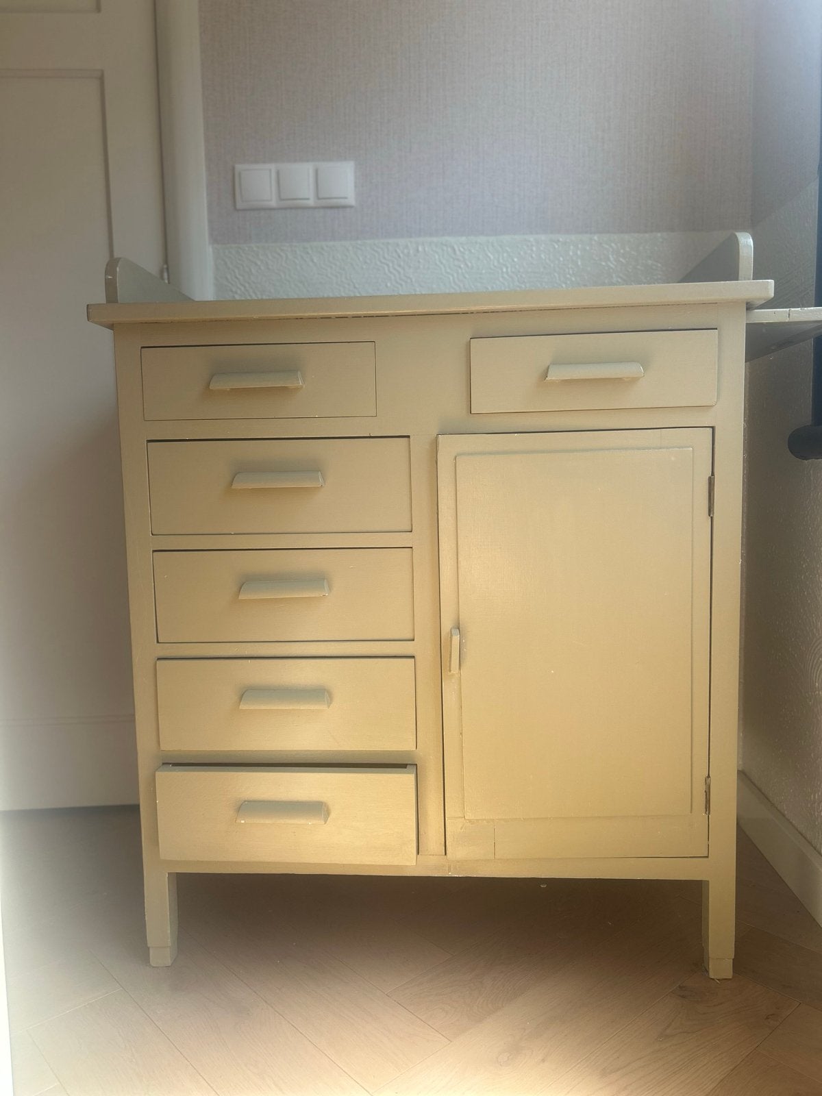 Vintage Commode met Uitschuifbaar Blad en 6 Lades, Gebruikt, 50 tot 70 cm, Ophalen of Verzenden, 75 tot 100 cm