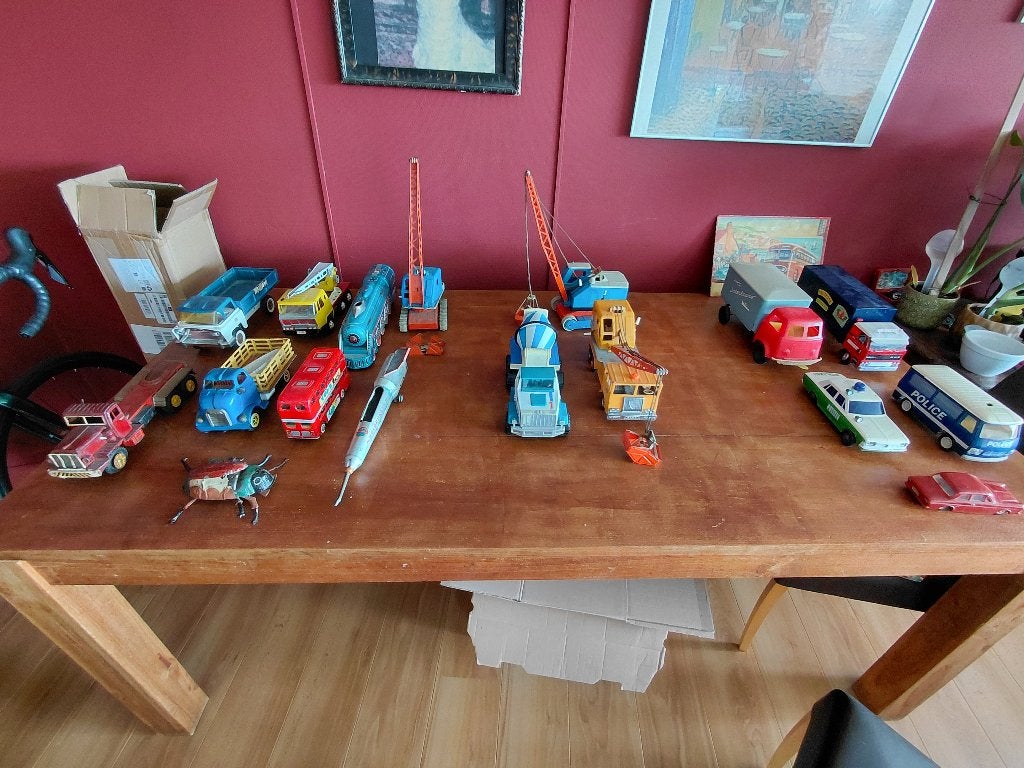 17 stuks speelgoed, auto's e.d. van blik en plastic teab, Verzamelen, Ophalen of Verzenden, Gebruikt