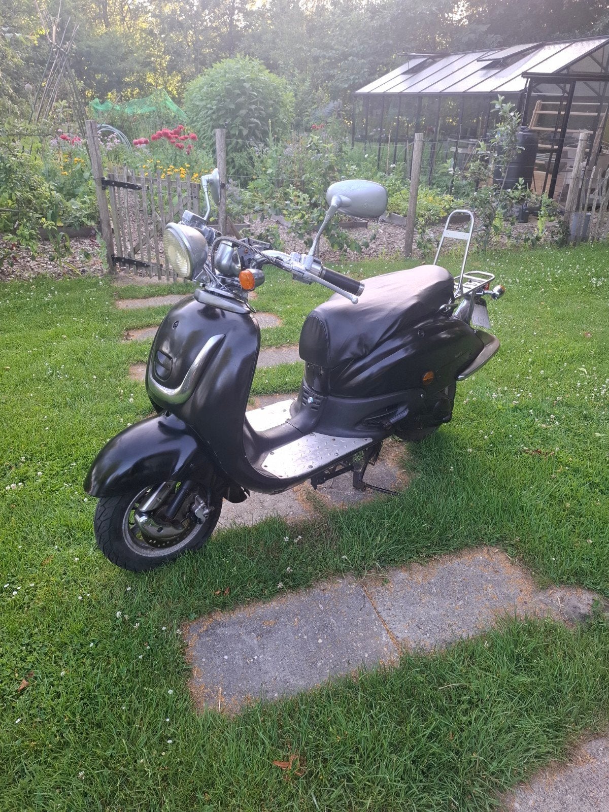 Znen ZN50QT-E scooter, Ophalen, Gebruikt, Frame, Overige merken