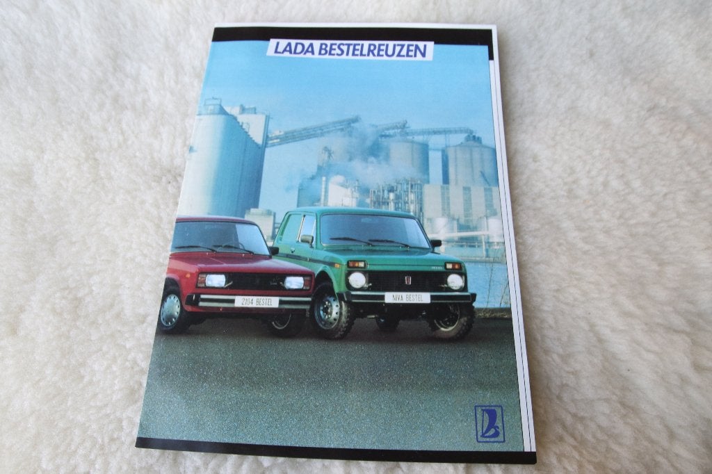Lada bestelreuzen, Boeken, Ophalen of Verzenden, Gelezen, Overige merken