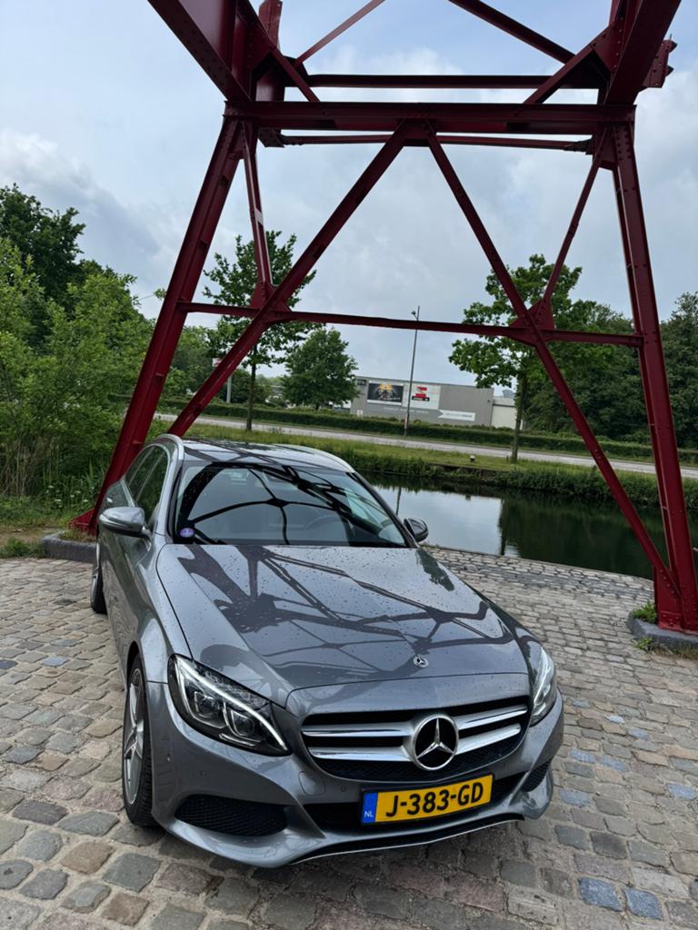 Mercedes C180 Estate Automaat 2017 – nette auto, Auto's, Automaat, Achterwielaandrijving, 1800 kg, Zwart