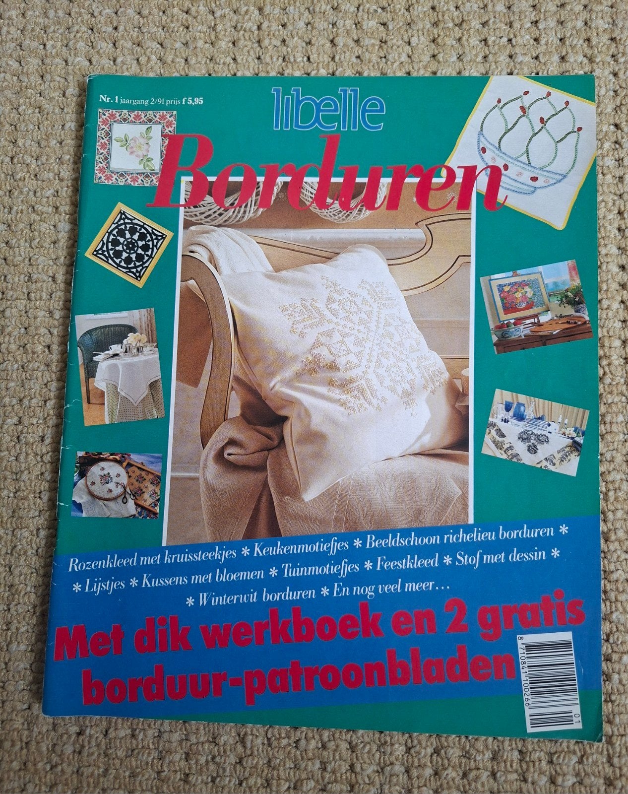 86 .. libelle Borduren Tijdschrift - Patroonboek met Werkboe, Ophalen of Verzenden, Gebruikt, Handborduren, Patroon