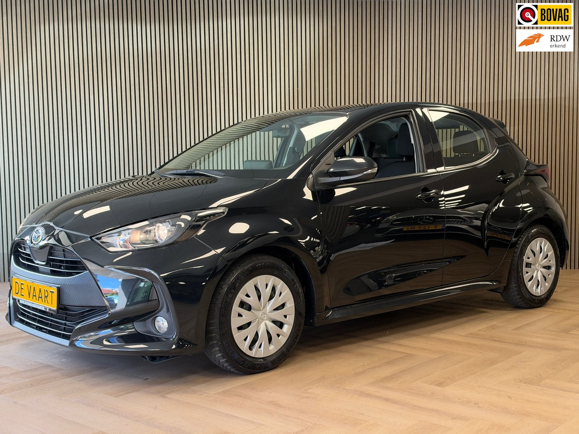 Mazda 2 Hybrid 1.5 Pure AUTOMAAT ADAPTIVE CRUISE CLIMATE CON, Auto's, Dealer onderhouden, Stof, Gebruikt, Zwart