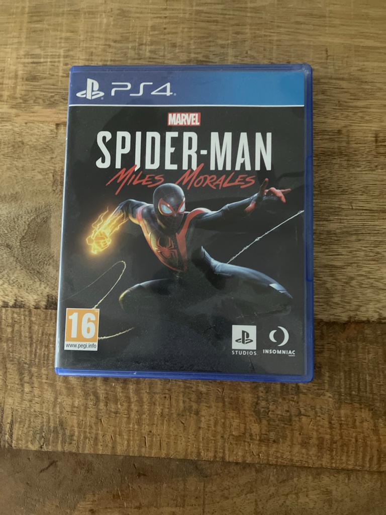 PlayStation 4 games: Spider-Man Miles Morales & GTA V, Spelcomputers en Games, Games | Sony PlayStation 4, Avontuur en Actie, Online