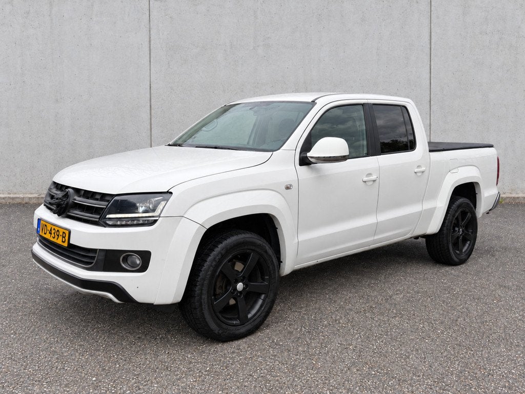 Volkswagen Amarok 2.0 TDI 4x4 AUT Highline R Line Stuur Xeno, Auto's, Automaat, Euro 5, Gebruikt, 4 cilinders