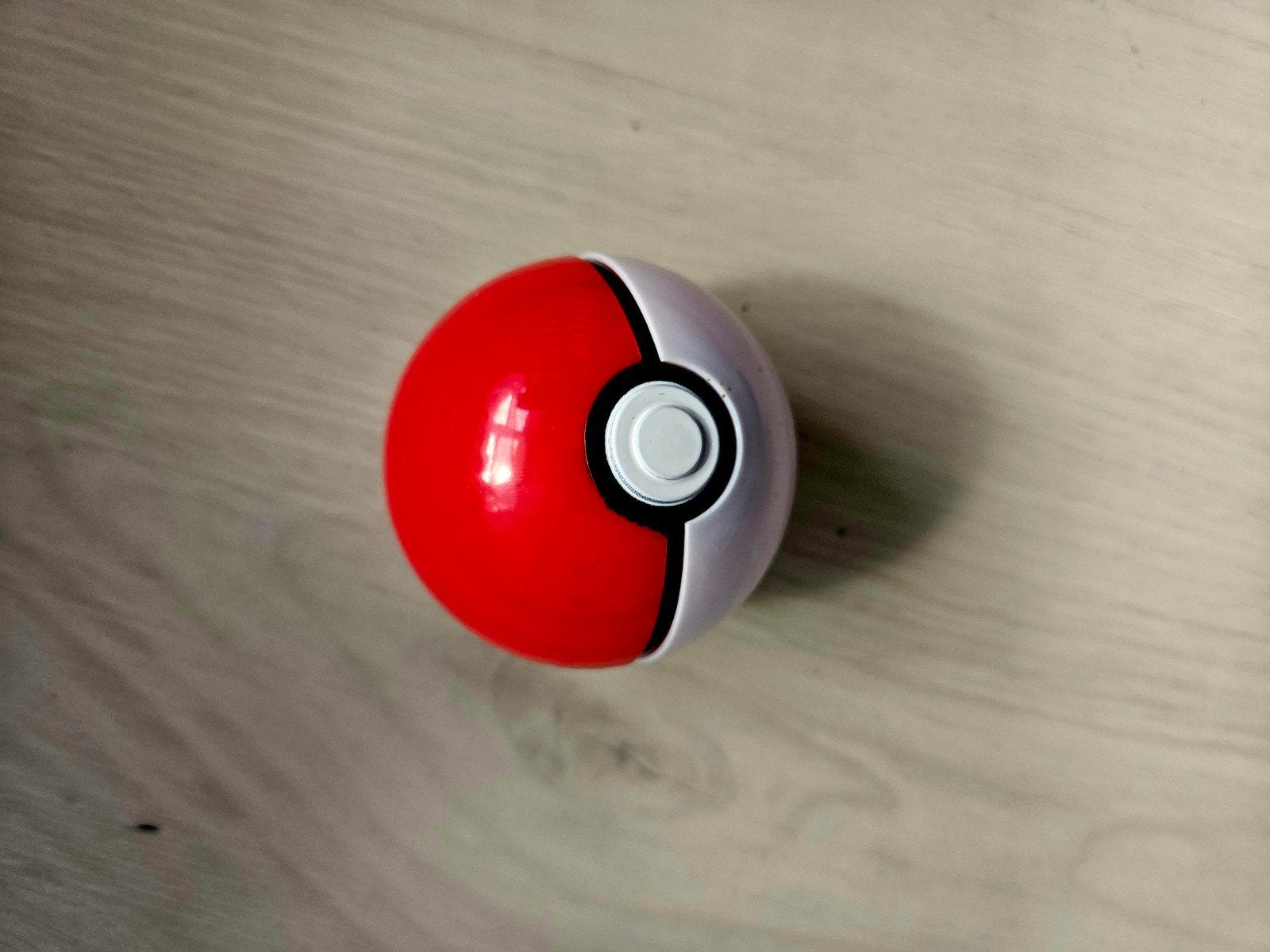 3 pokemon ballen, Ophalen of Verzenden, Zo goed als nieuw