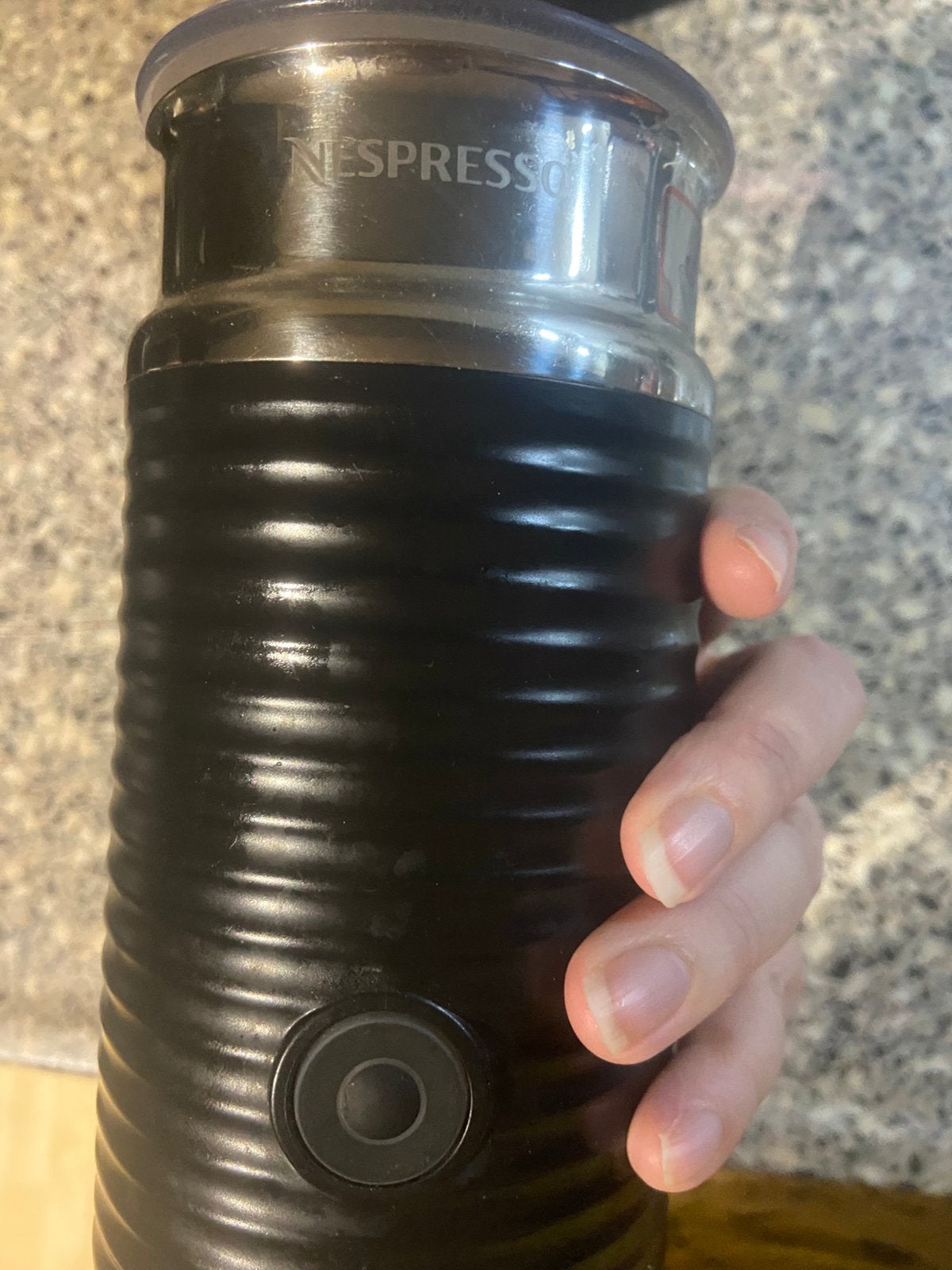 GEZOCHT: Stroomvoet / basis voor Nespresso Aeroccino 3, Ophalen of Verzenden, Zo goed als nieuw