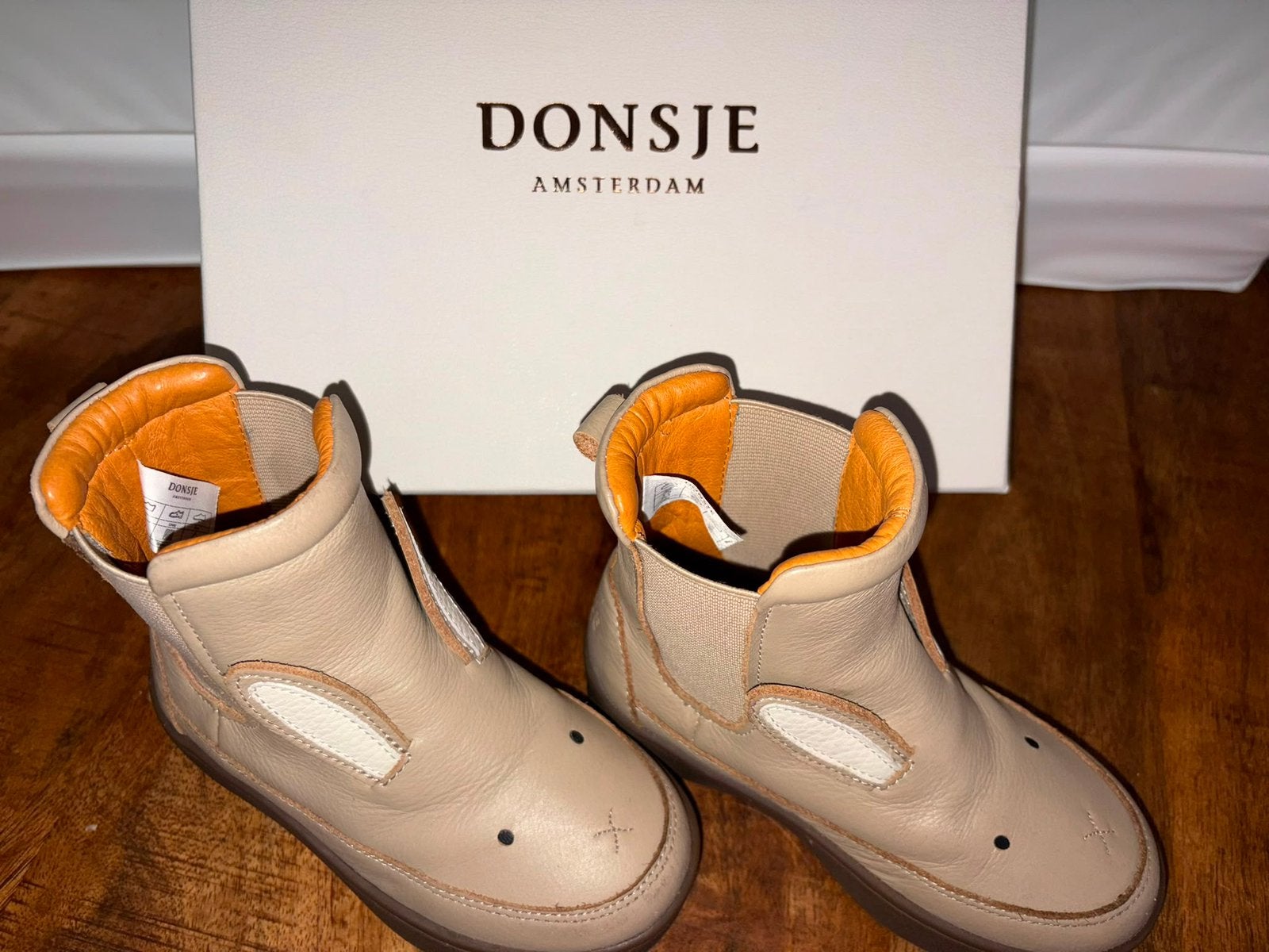 Donsje laarsjes maat 25, Ophalen of Verzenden, Zo goed als nieuw, Meisje, Laarsjes