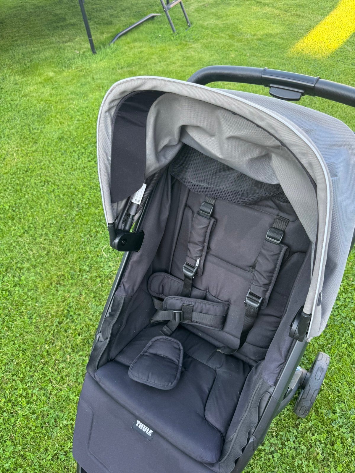 Thule Stroller afneembare zonnekap en mandje, Ophalen, Zo goed als nieuw, Overige merken, Zonnekap