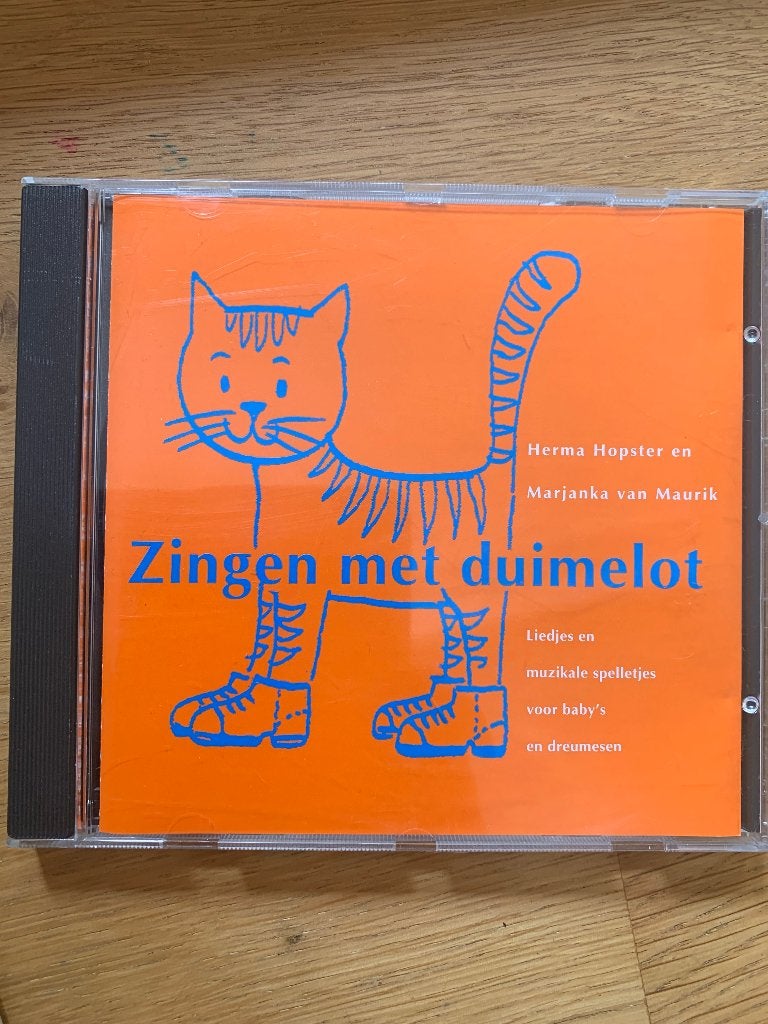 Zingen met duimelot CD & boek, Ophalen, Zo goed als nieuw, Tot 2 jaar