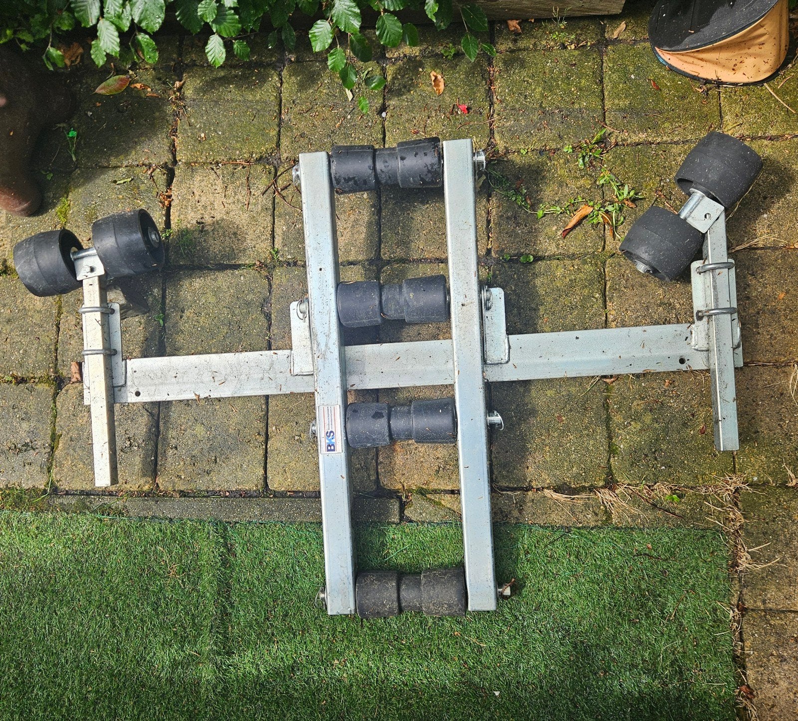 Zware kantelbare bootlift / oeverwagen, Ophalen, Ankeren en Afmeren, Zeilboot of Motorboot