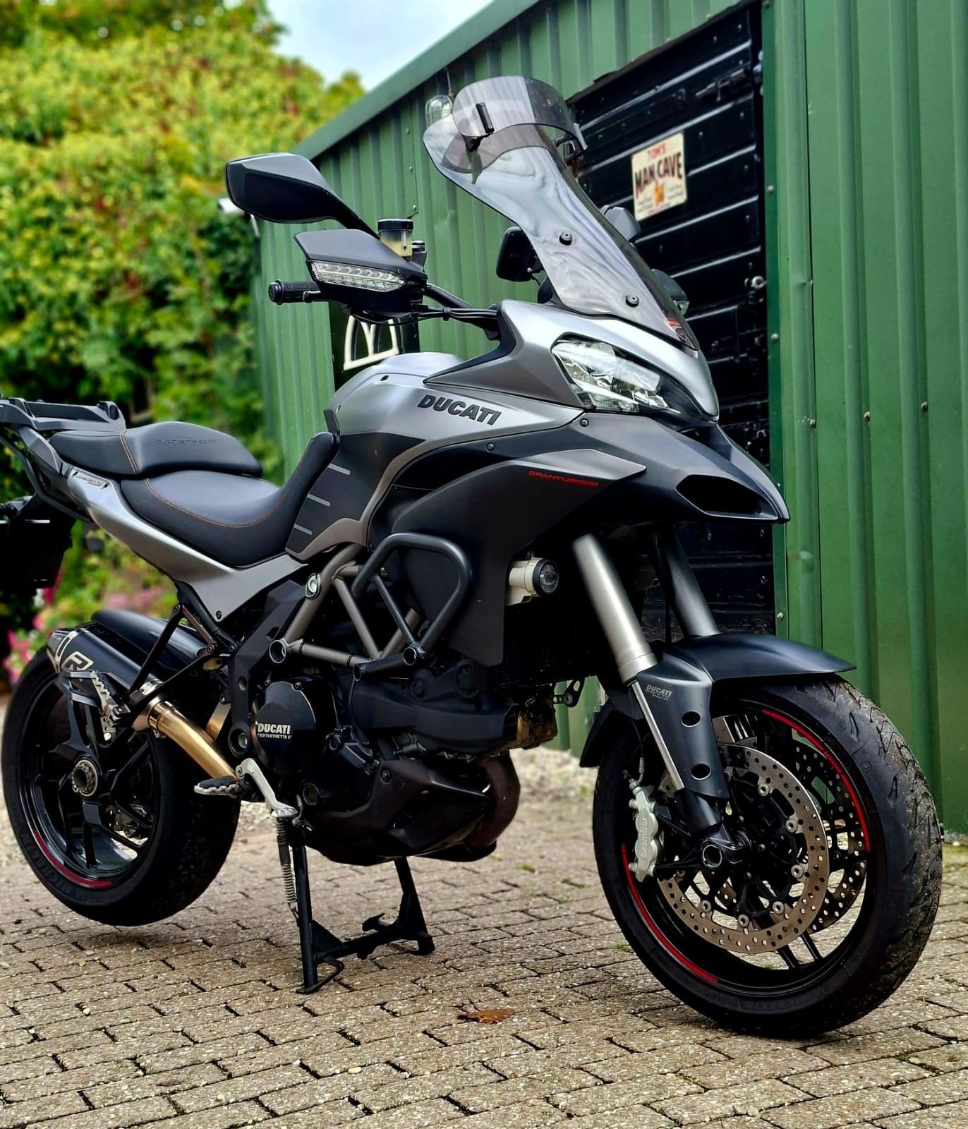 Ducati Multistrada 1200s Granturismo, Motoren, 2 cilinders, Occasion, 1198 cc, Particulier