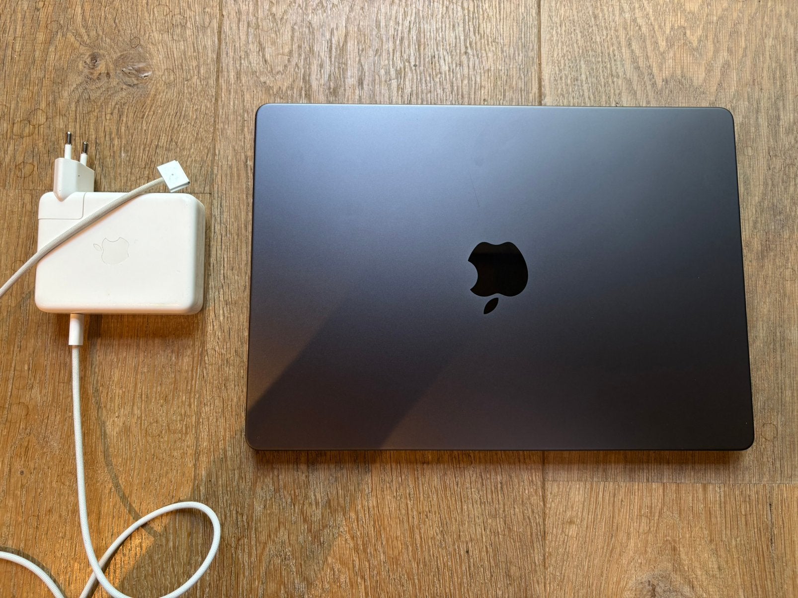 Apple macbook M3 pro 2023, Computers en Software, Apple Macbooks, 13 inch, 512 GB, Zo goed als nieuw, 4 Ghz of meer