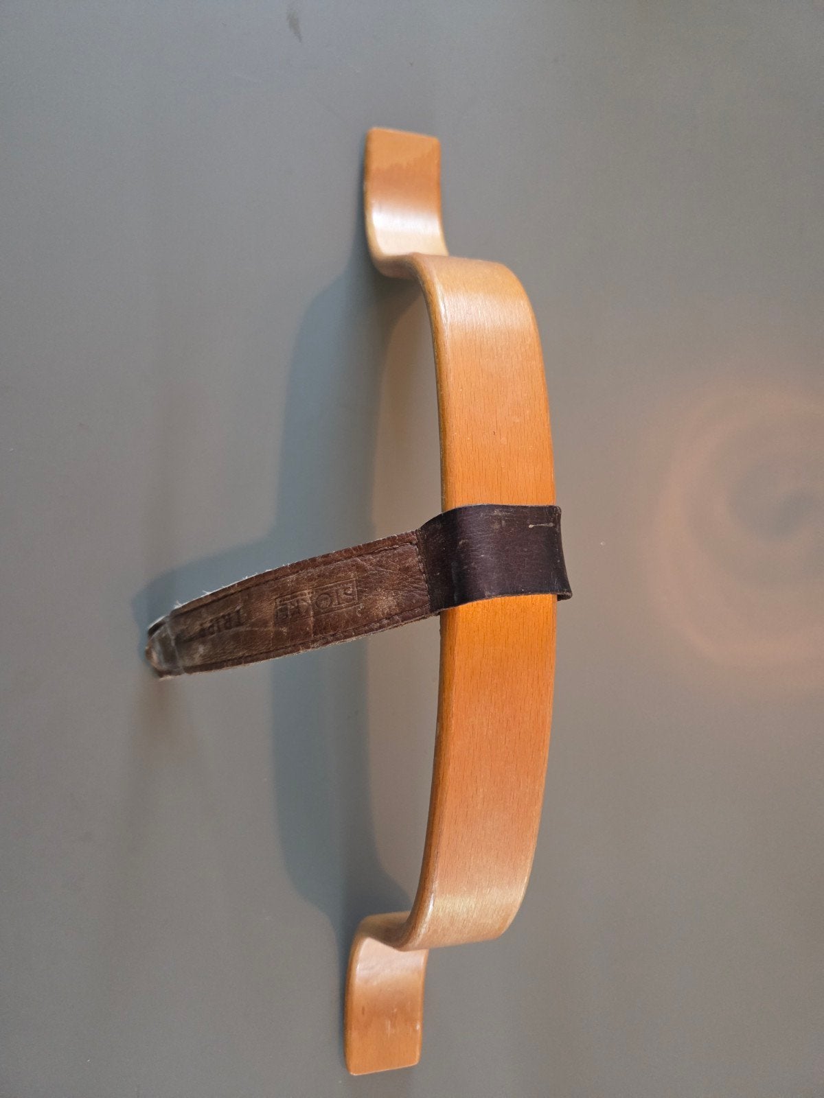 Stokke Tripp Trapp beugel met leren riempje, Ophalen of Verzenden, Gebruikt, Overige typen, Gordel(s)