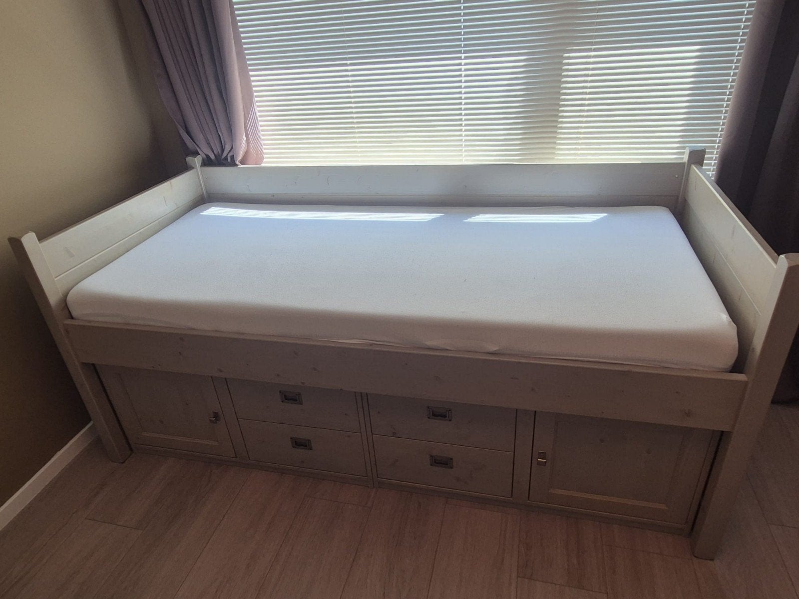 Steigerhouten eenpersoonsbed 90x200 met lattenbodem, Huis en Inrichting, Ophalen, 90 cm, Eenpersoons, Bruin