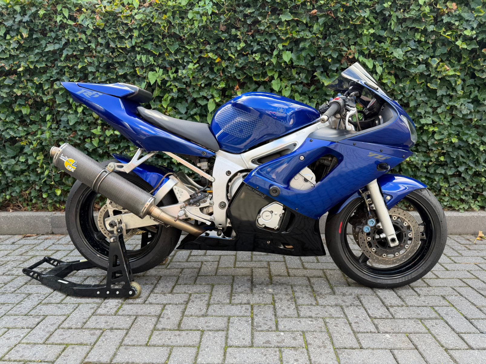 Yamaha YZF-R6 2001 | Zeer nette staat |Veel recent onderhoud, Occasion, 4 cilinders, Motorrijbewijs A, Super Sport