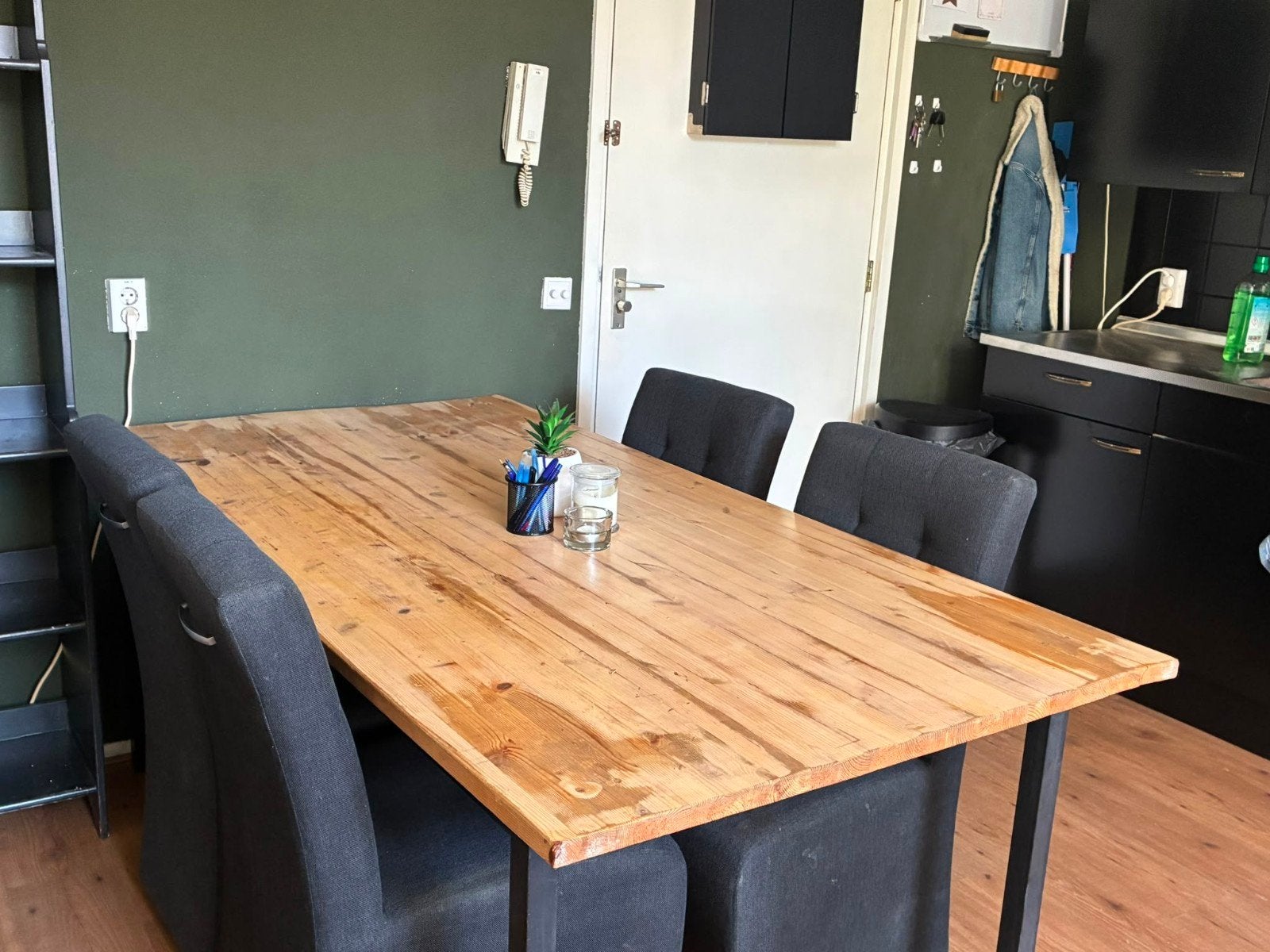 Eettafel met 4 stoelen - Gebruikte staat, Gebruikt, 100 tot 150 cm, Vier personen, 50 tot 100 cm