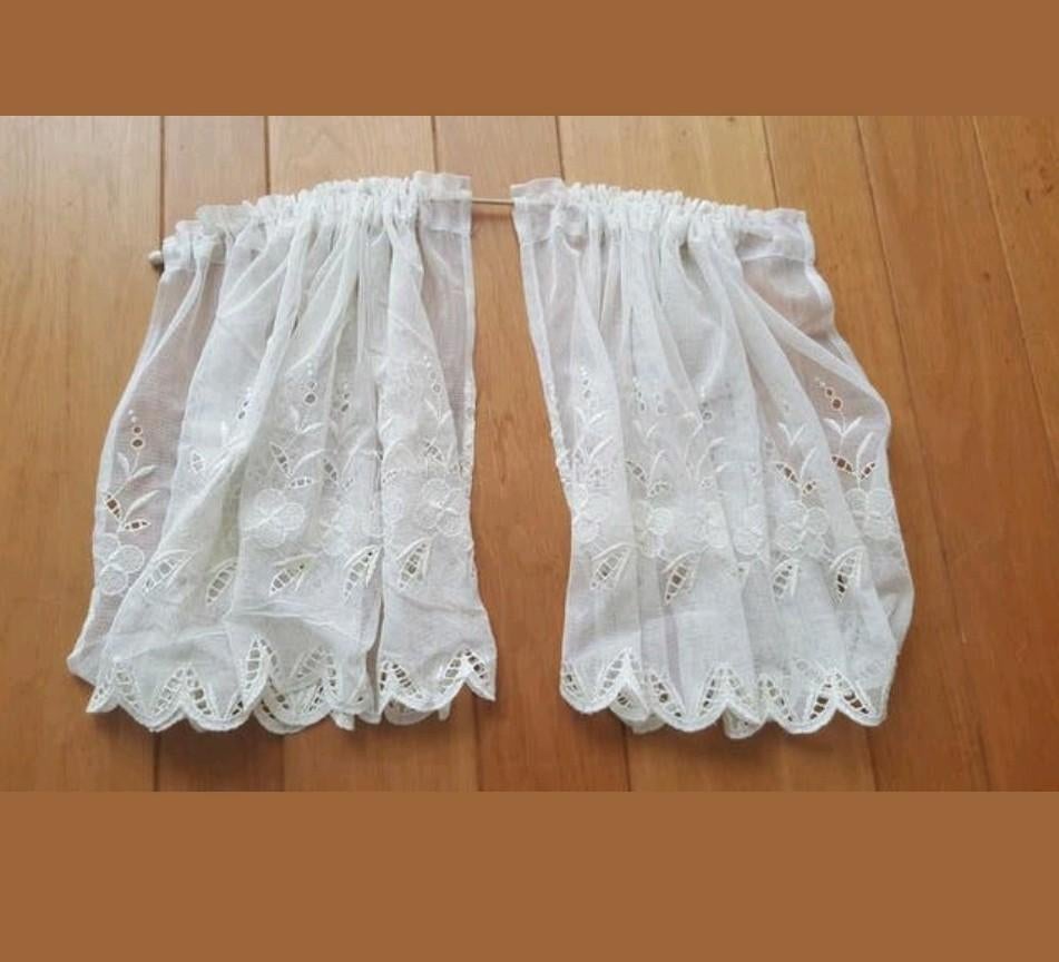 12 Brocante vitrage gordijnen retro € 7.50 per.stuk, Ophalen of Verzenden, Zo goed als nieuw, 50 tot 100 cm, Minder dan 100 cm