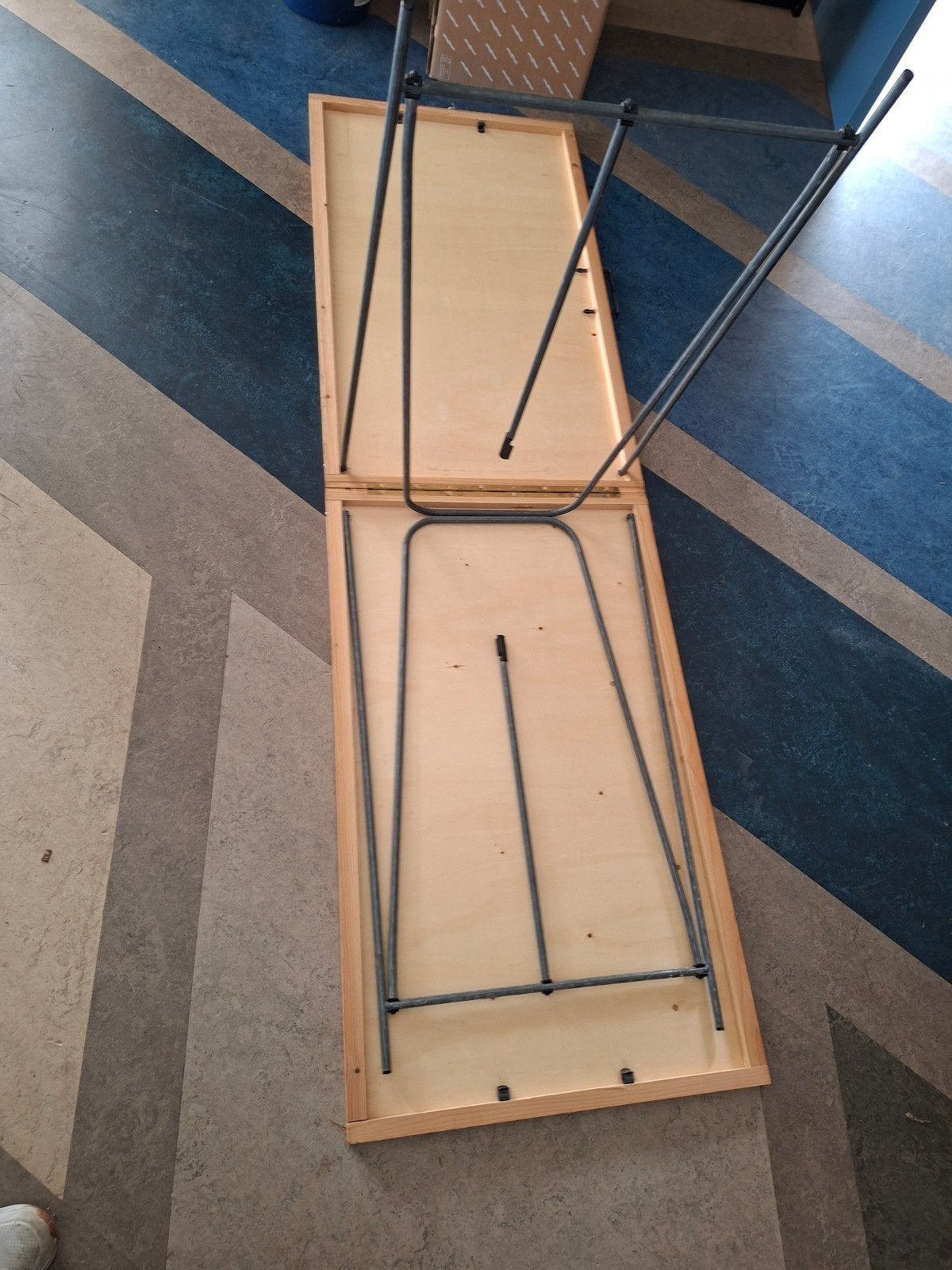 Behangtafel 200x80 cm - Opvouwbaar en Stevig, Ophalen, Gebruikt, Overige typen