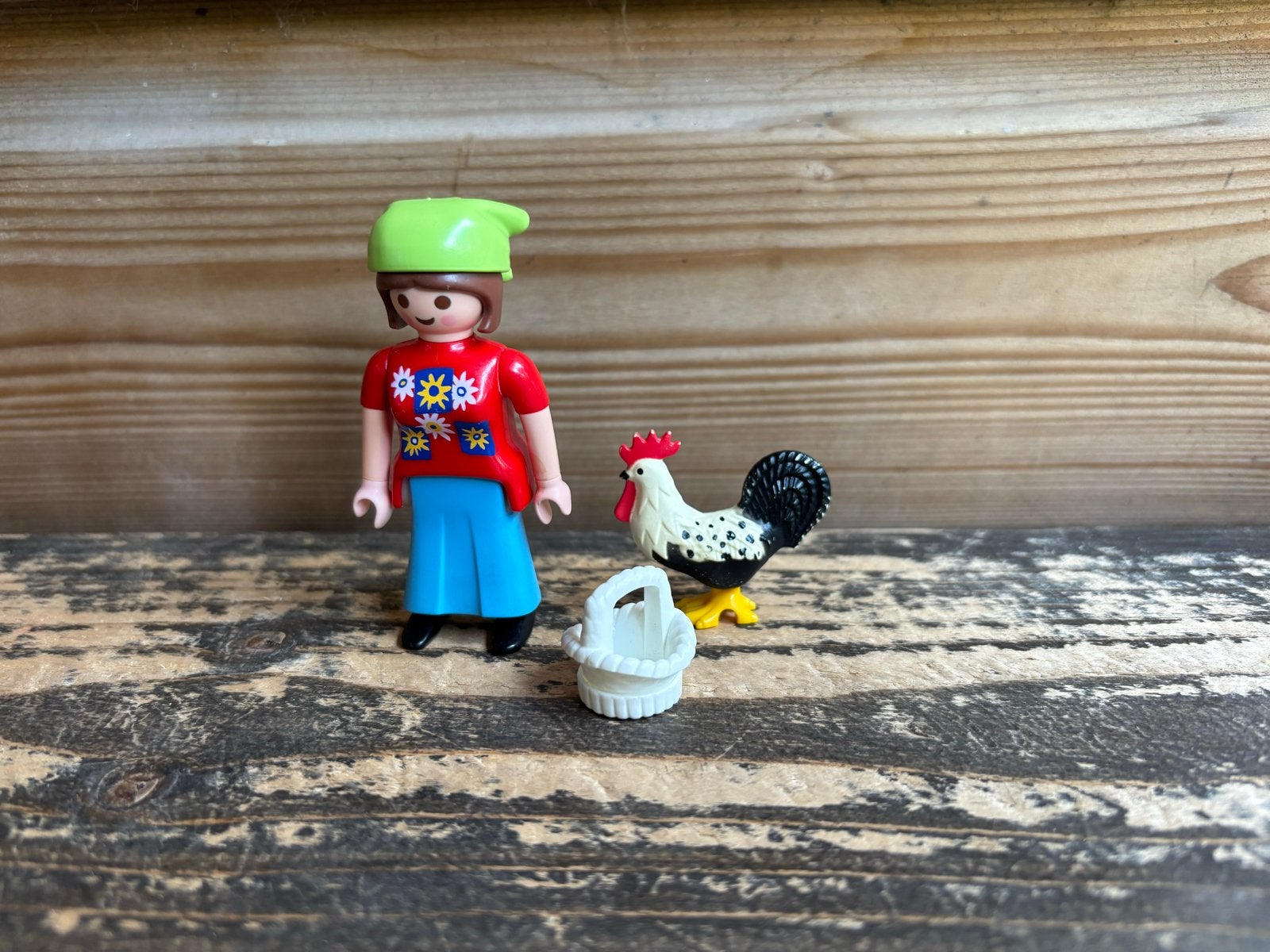 Playmobil vrouw met kip., Ophalen of Verzenden, Zo goed als nieuw, Figuren